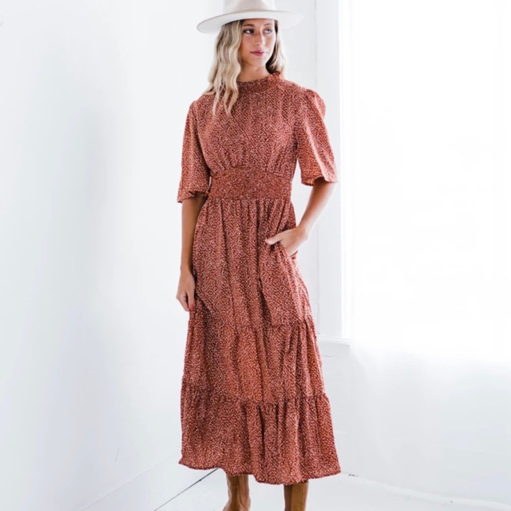 Floral smock neck dress in Rust!